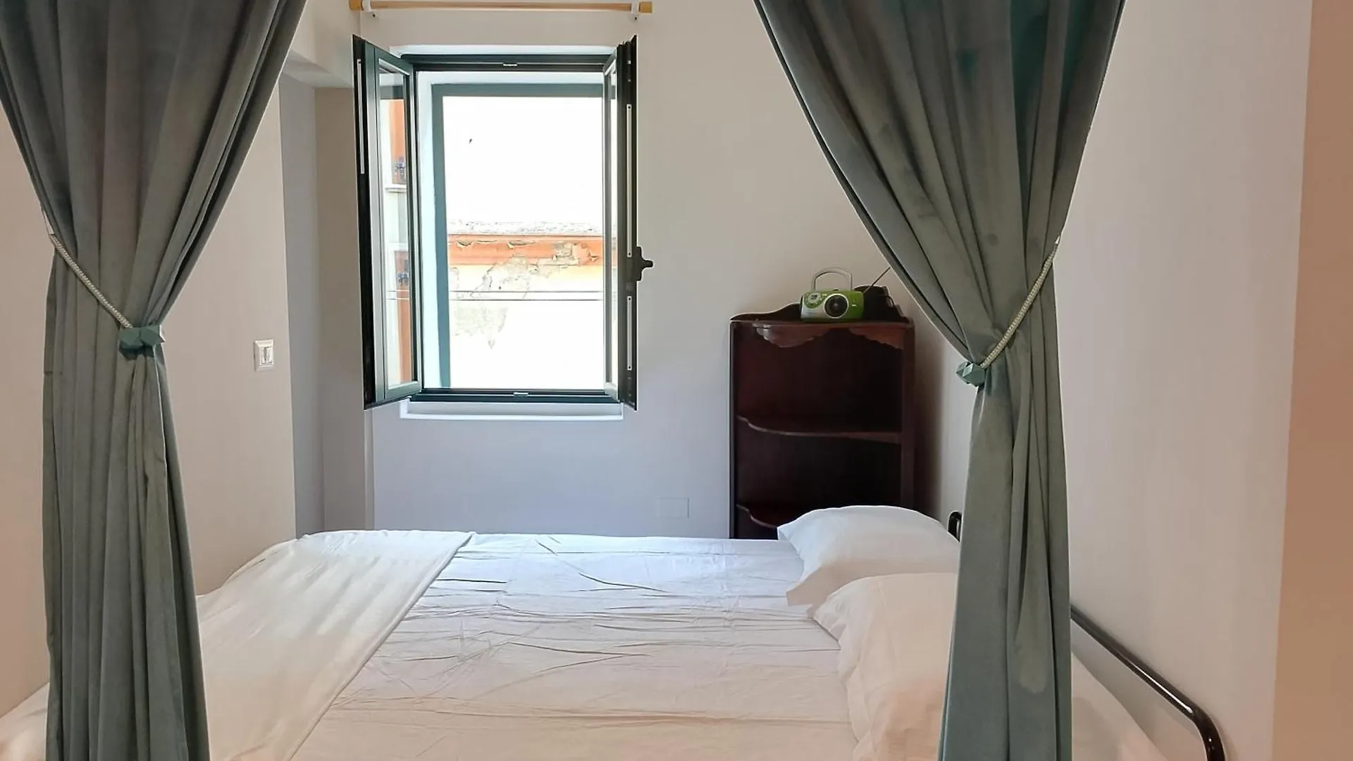 Ultel Apartment Alghero 0*,